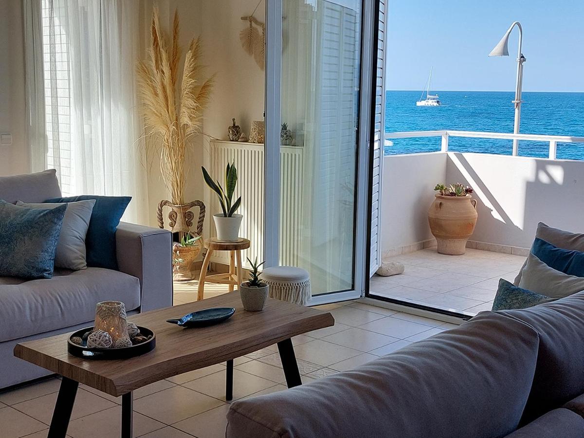 Amazing Beachfront Apartment In Hersonissos Exterior photo